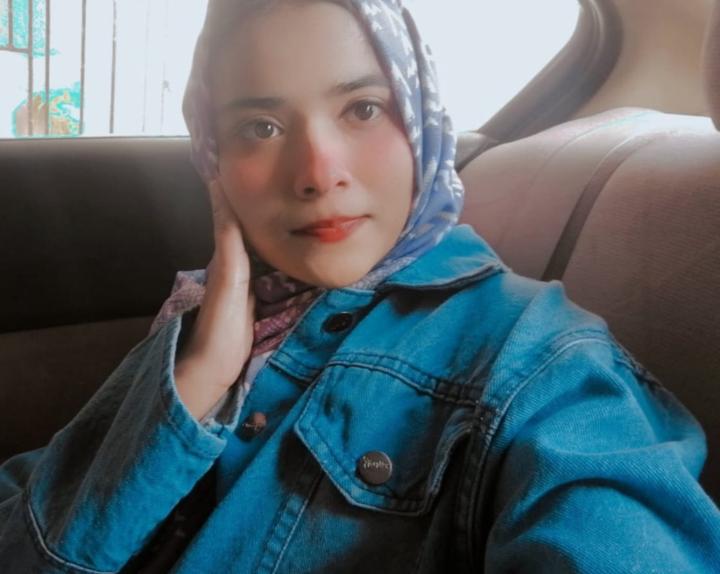 Rakhshanda amanat Amanat