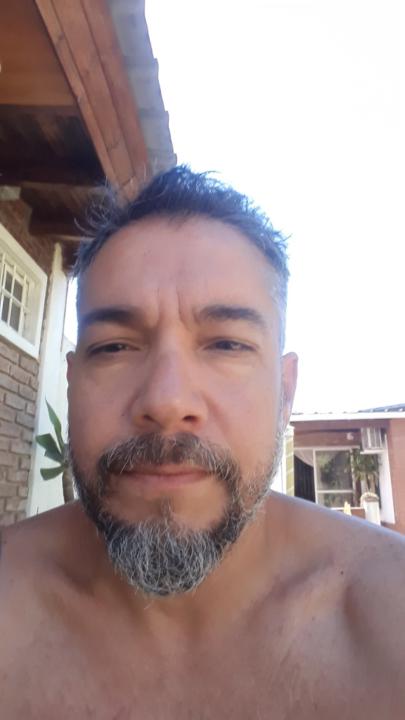 Carlos Dominguez