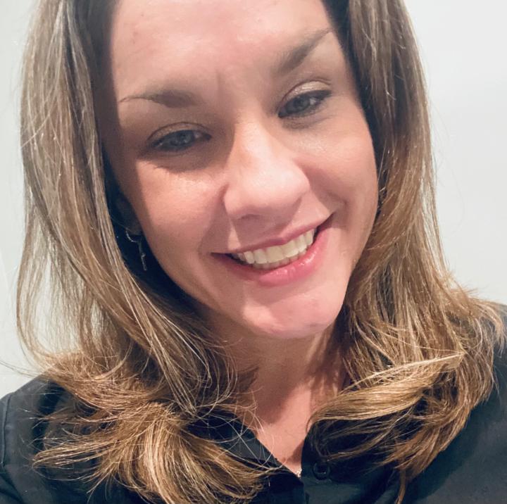 Courtney Garriques Riordan