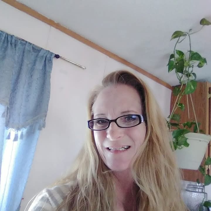 Christi Tow