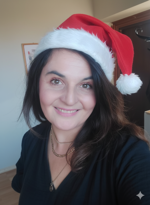 Czapka Św. Mikołaja lub elfa - jak dodać do swojej fotki?