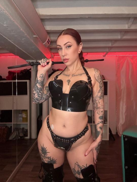 Lisa Bree