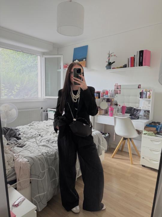 Mineur Manon