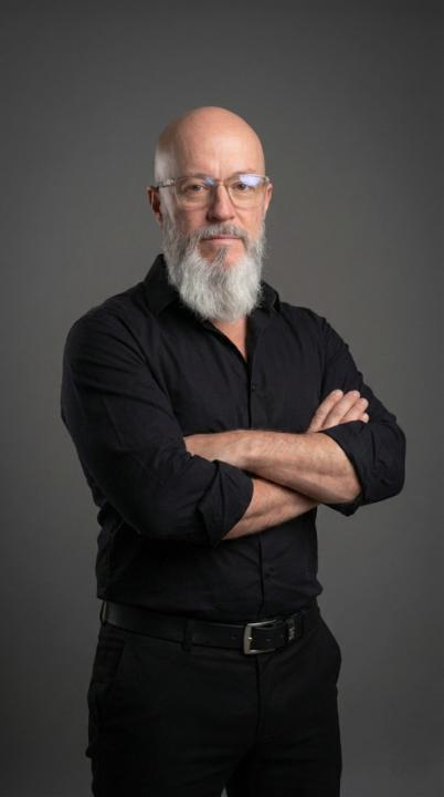 Kike Cadena