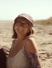 Александра Петрова