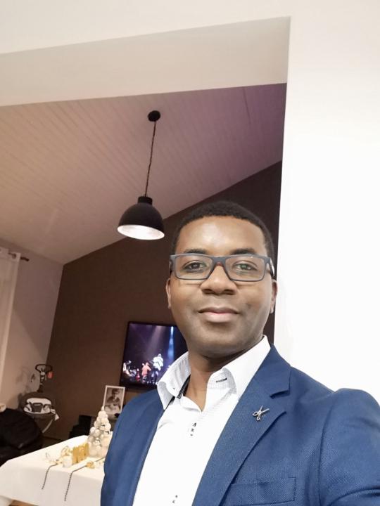 Parfait Moutsinga