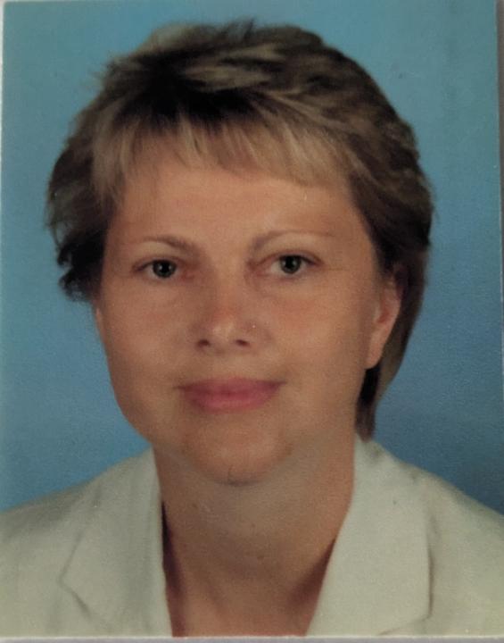 Mandy Hausburg