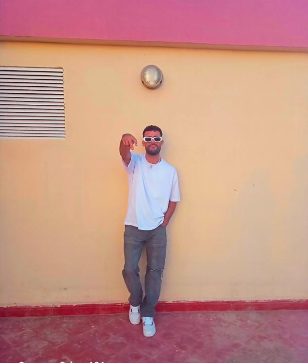 Yassine Belhihi