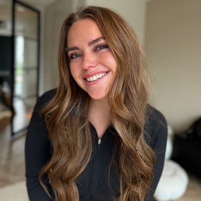 Laura Van den Burg