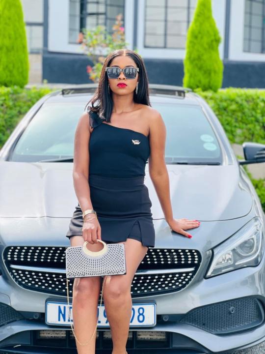 Akhona Loliwe