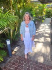 Elaine Barrett
