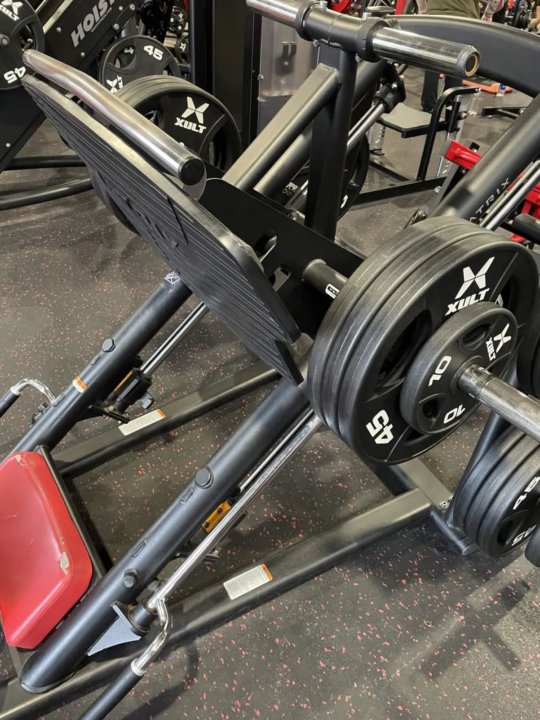 Hit leg days like a pro, NO PUSSING AROUND HERE!