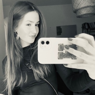 Hannah Schneider