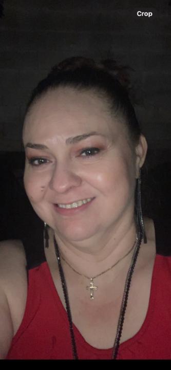 Gloria Valdez