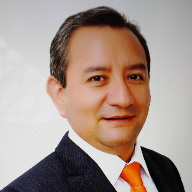 Carlos Alarcón