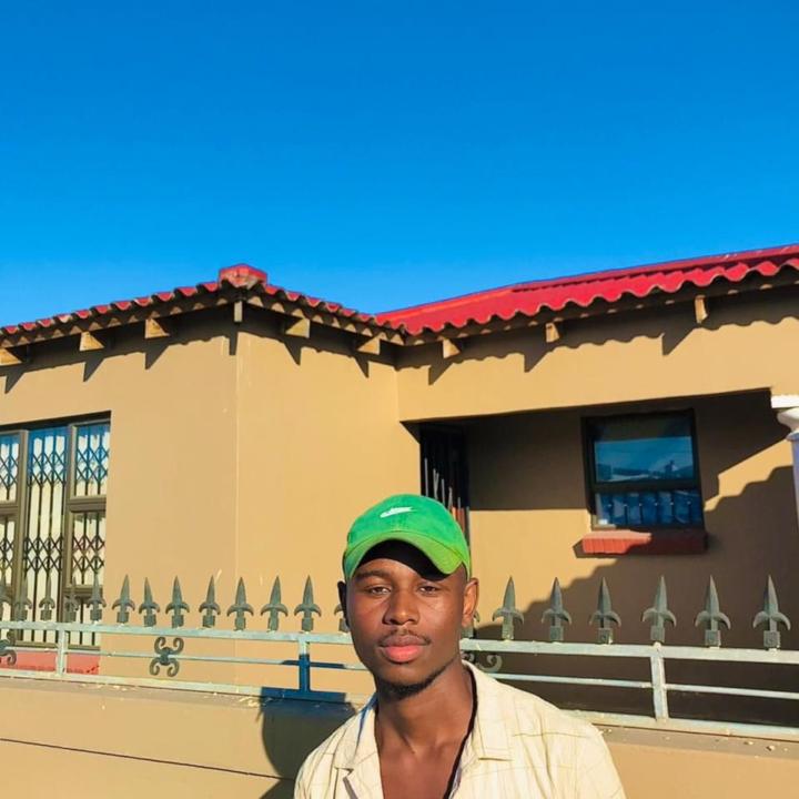 Lungani Mkalipi