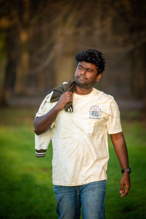 Vetrivel Anburajan