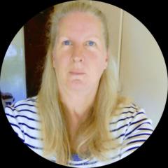 Kerry lynn Holzhausen