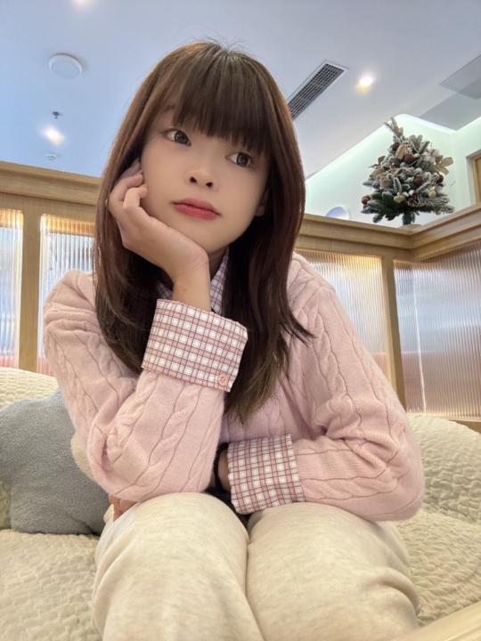 陳 語謙