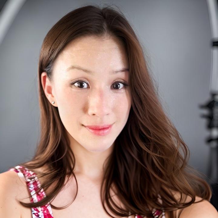 Corinne Lee