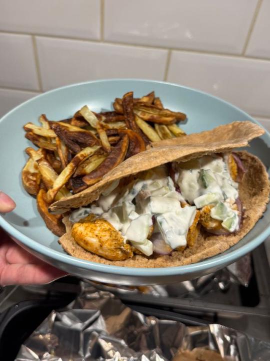 🫓 Tasty Tuesday: GF Chicken Gyros