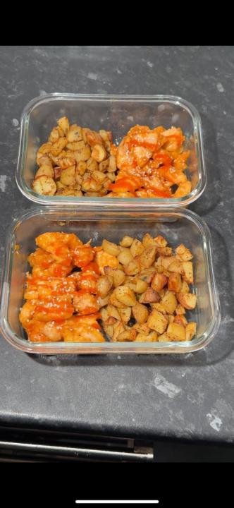 🍿 Tasty Tuesday: Hot Honey Popcorn Chicken!