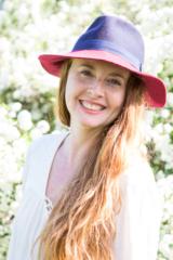 Tara Jones