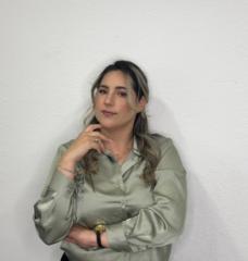 Teresita Gomez