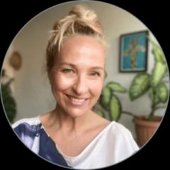 Cornelia Mikolash