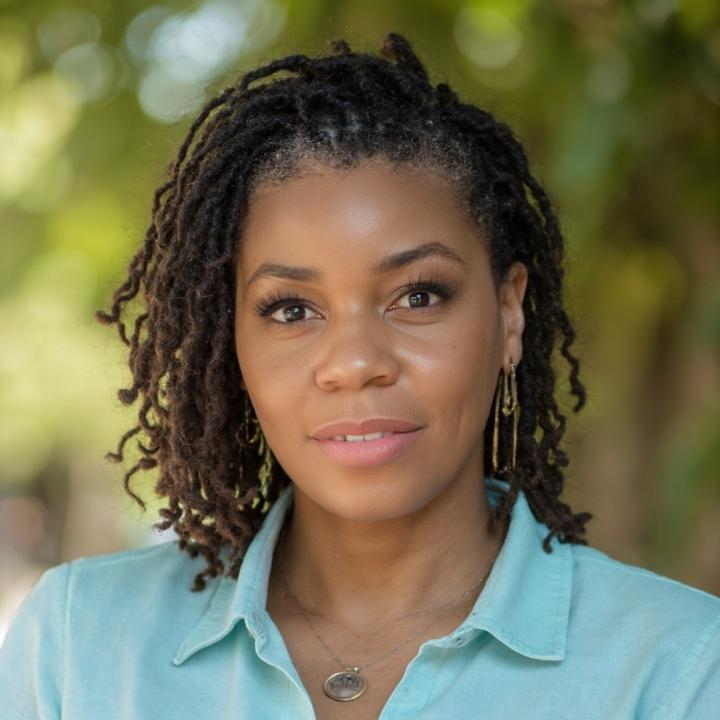 Denise Travis