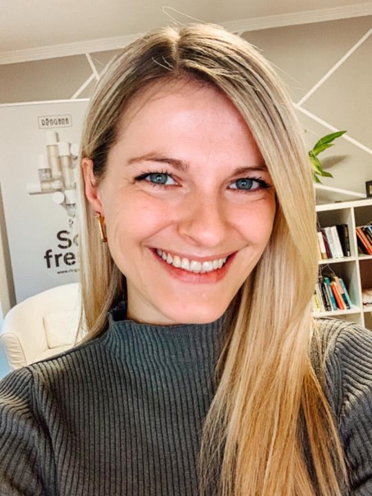 Julia Deisner