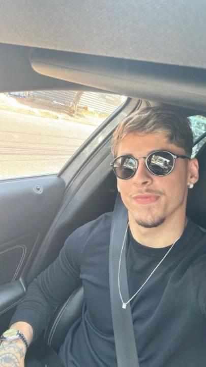 Lewis Alex