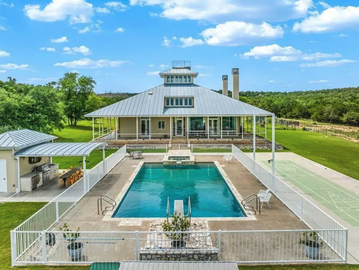 Fredericksburg Deal w/ Development Potential