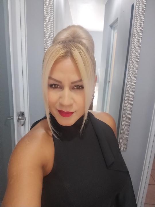 Yesenia Valle