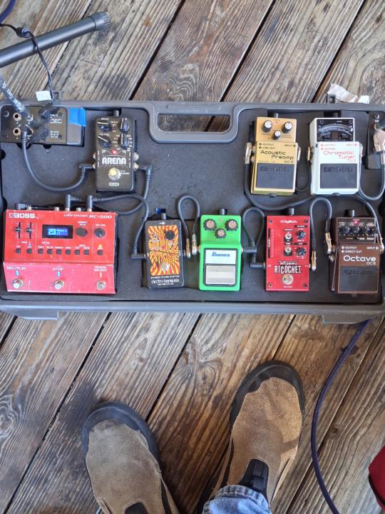 Acoustic Pedalboard