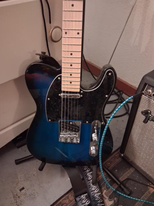 anyone play blues?