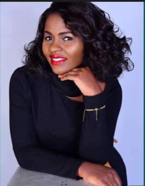 Gloria Akhere