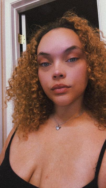 Sasha Mathis