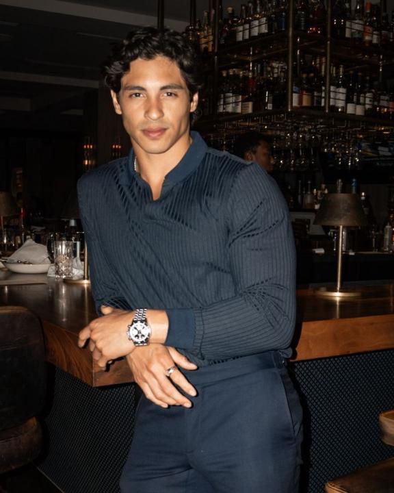Santiago López