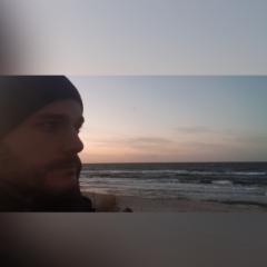 Tom P.