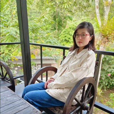 Sola Zhang