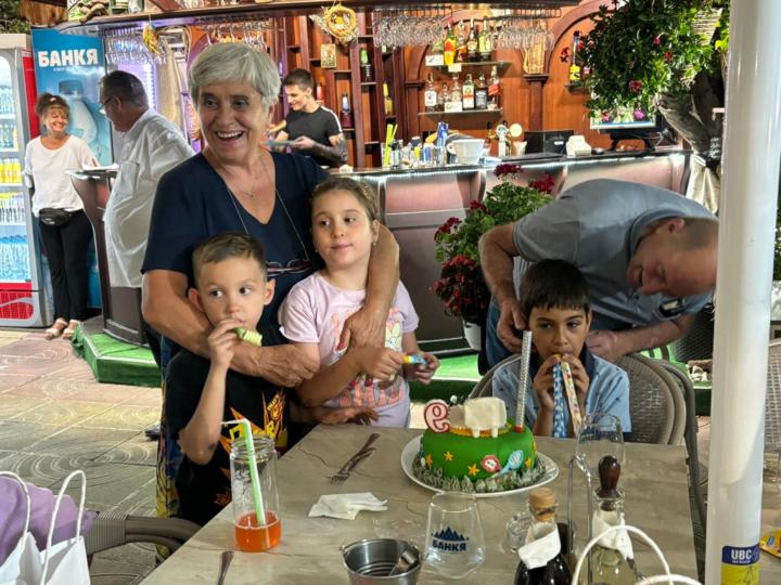 Елеонора Андонова