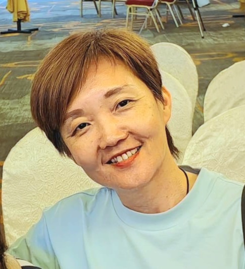 Vivien Tan