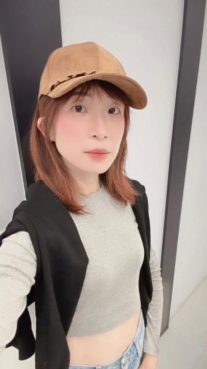 彎彎 洪