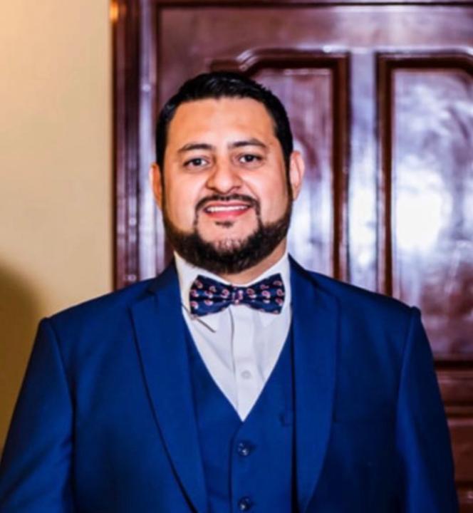Dr. Juan Cifuentes