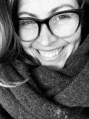 Rebecca Knott