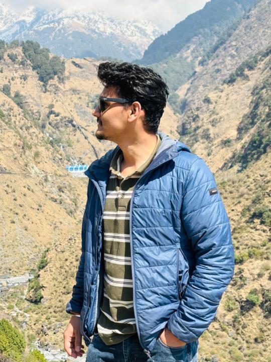 Yatharth Giri