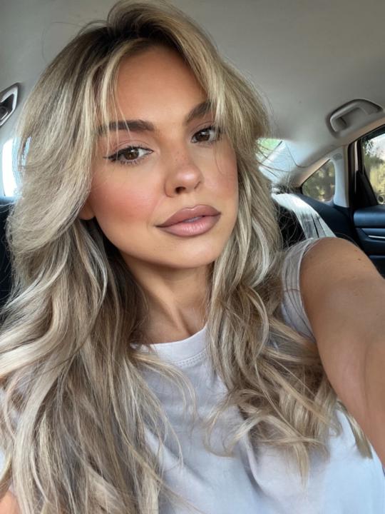 AnnaLogan Hooks
