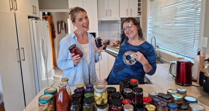 Jar By Jar Community