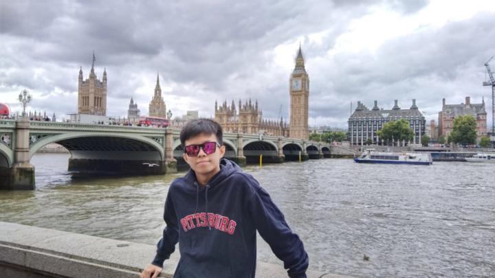 Elian Tan